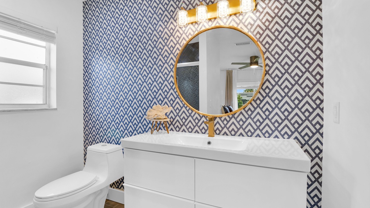 Photo of Bathroom in Tropic Palms