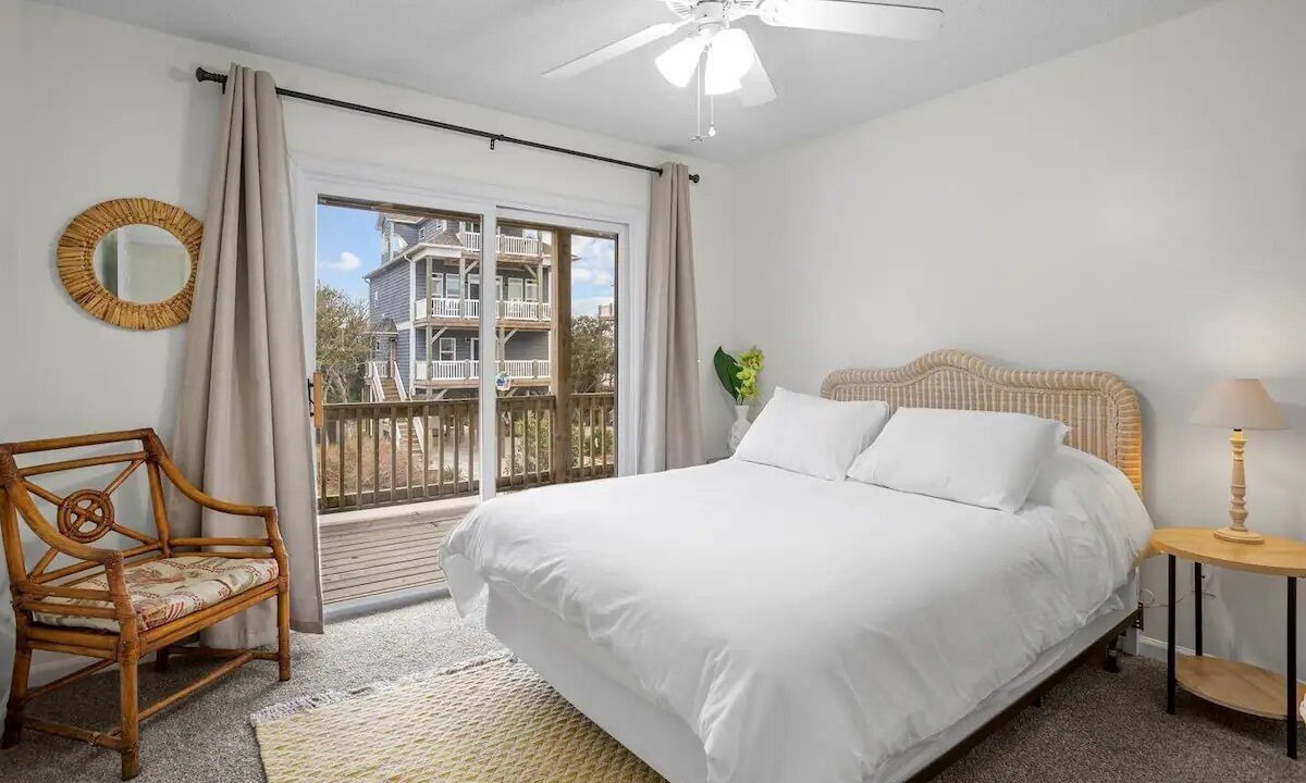 Photo of Bedroom in South Gulf Cove