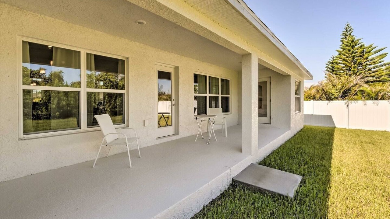 Photo of Patio Balcony in South Gulf Cove