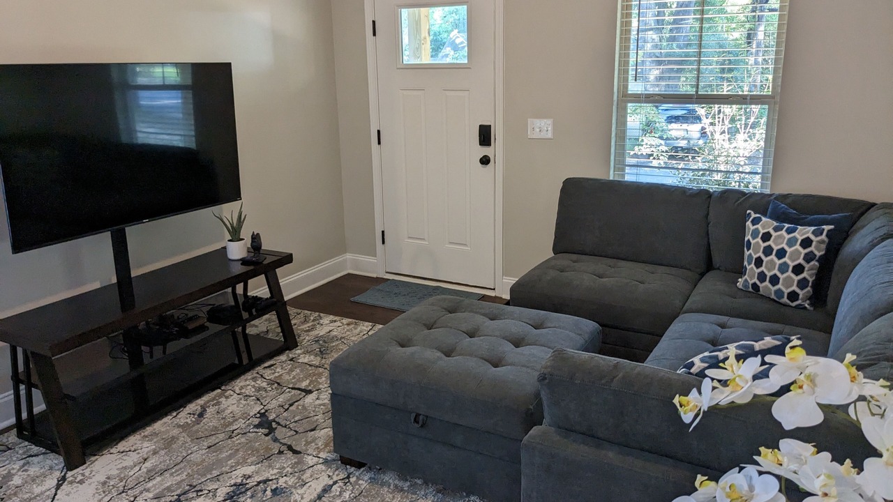 Photo of Livingroom in Perry