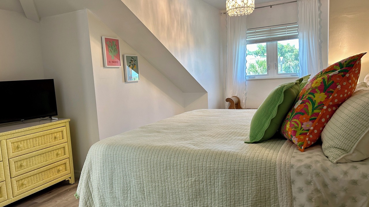 Photo of Bedroom in Safety Harbor Club