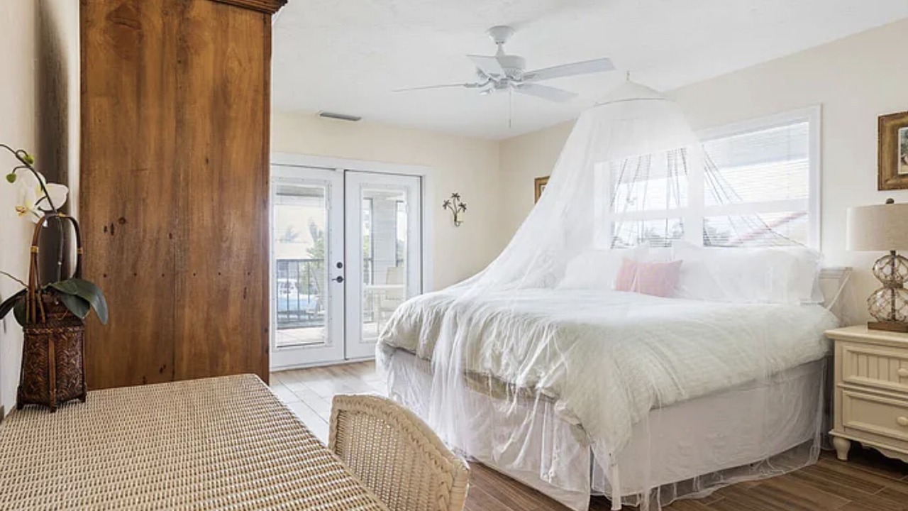 Photo of Bedroom in Marathon