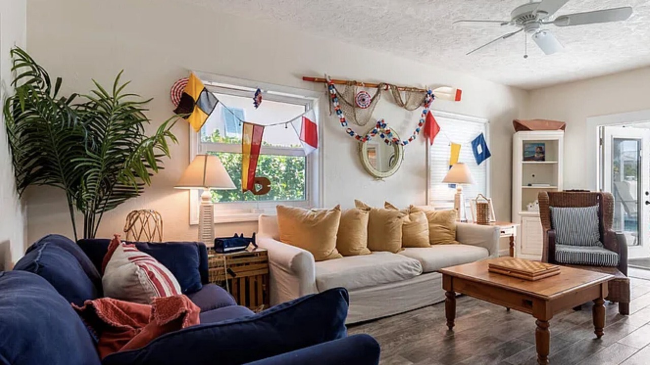 Photo of Livingroom in Marathon