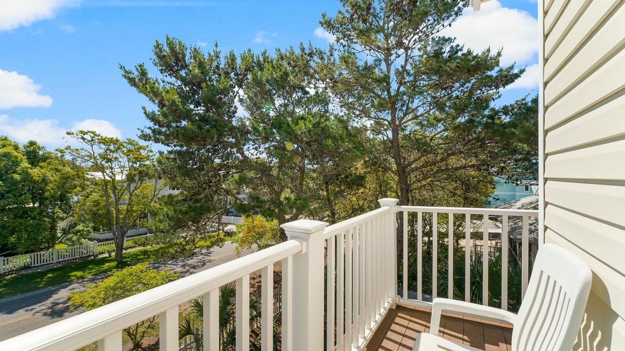 Photo of Patio Balcony in Crystal Beach