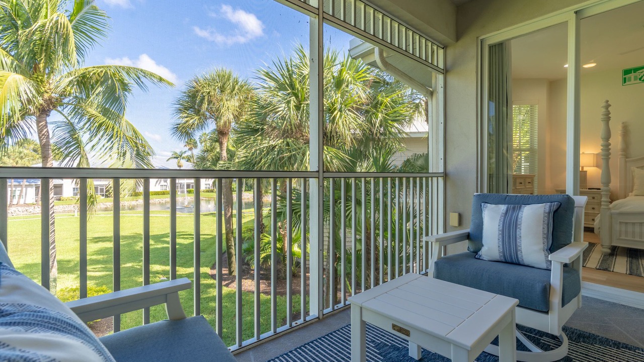 Photo of Outdoor in Naples