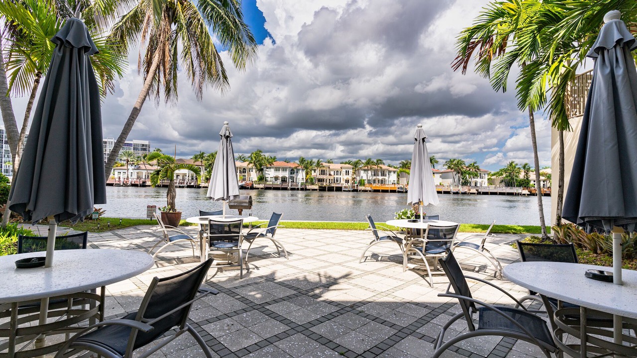 Photo of Outdoor in Hollywood South Central Beach