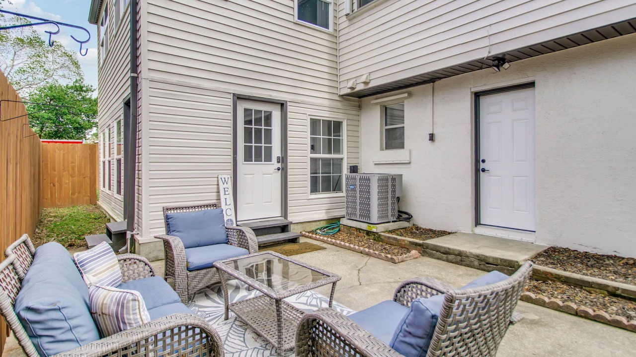 Photo of Patio Balcony in Southeast Pensacola