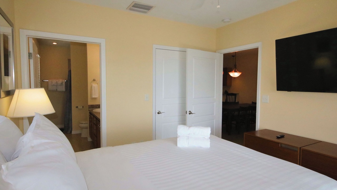 Photo of Bedroom in Madeira Beach