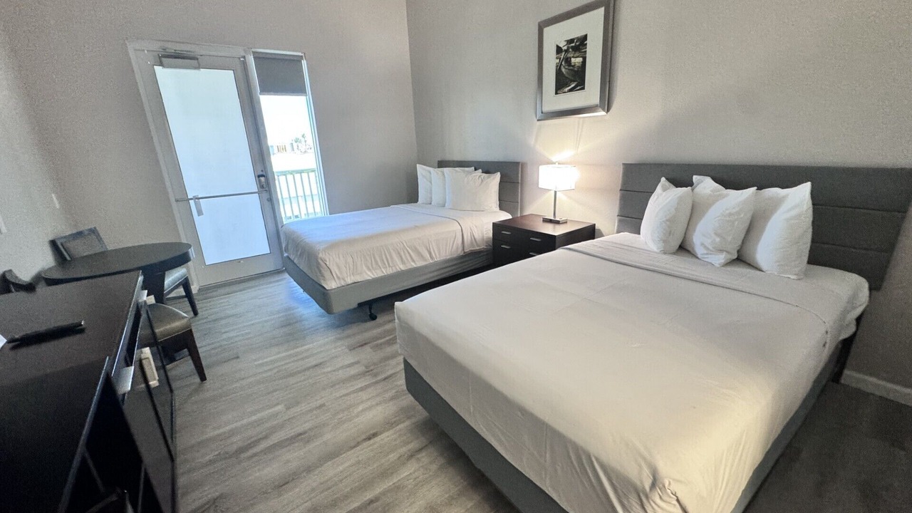 Photo of Bedroom in Madeira Beach