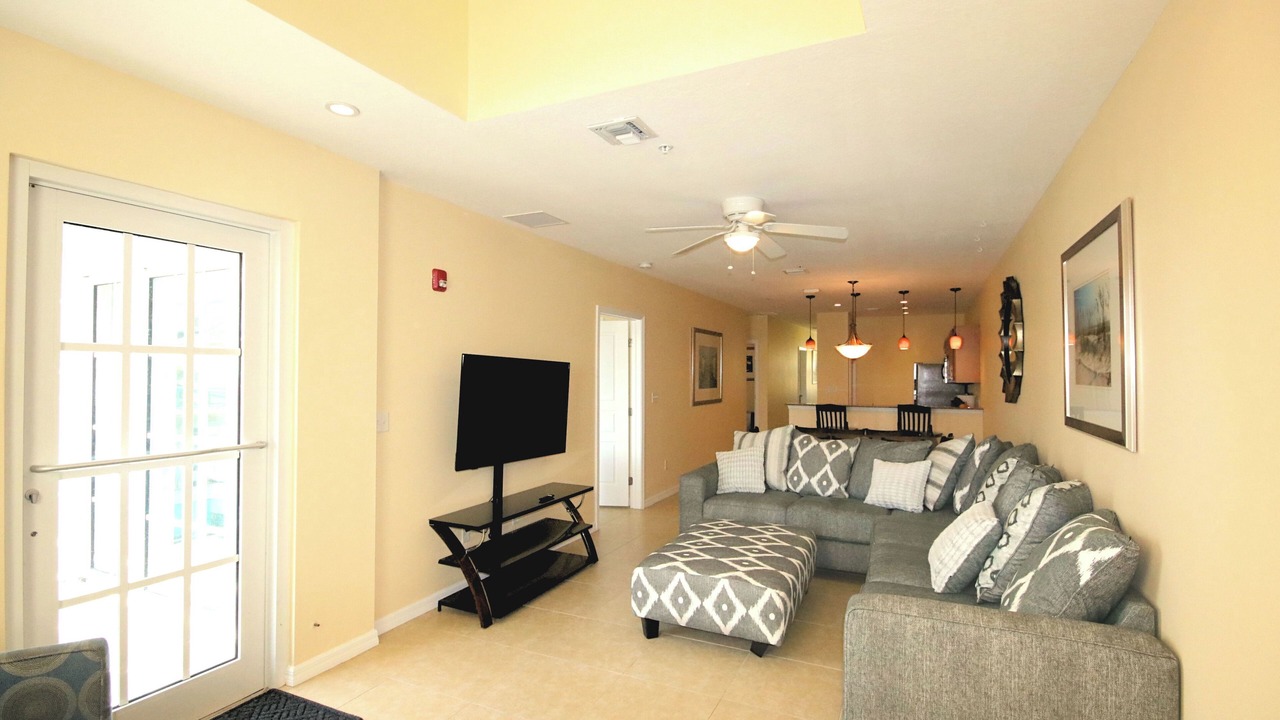 Photo of Livingroom in Madeira Beach