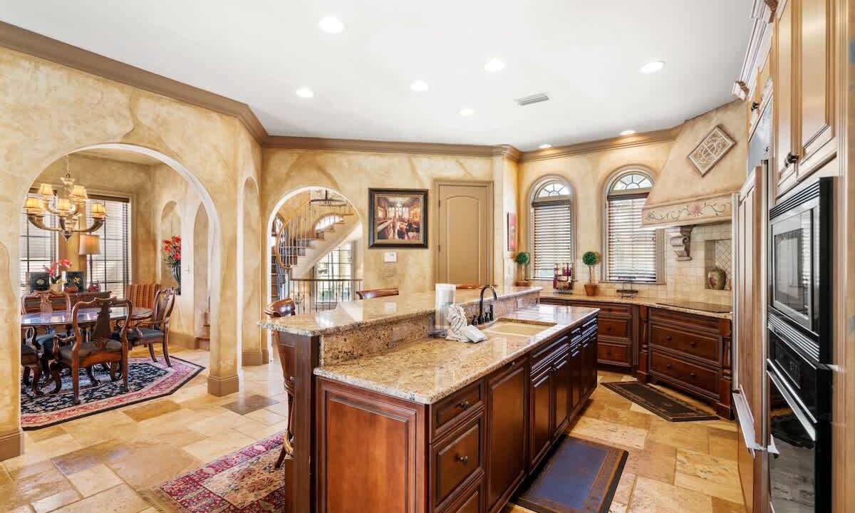 Photo of Kitchen in St. Tropez