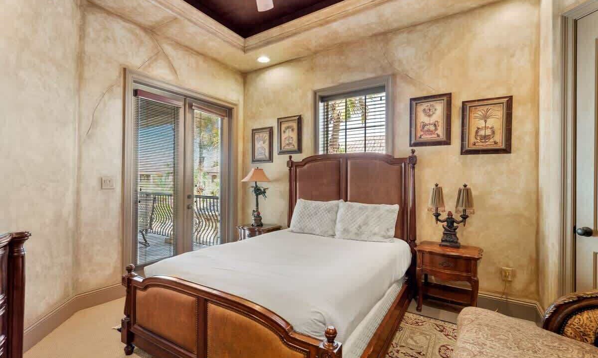 Photo of Bedroom in St. Tropez
