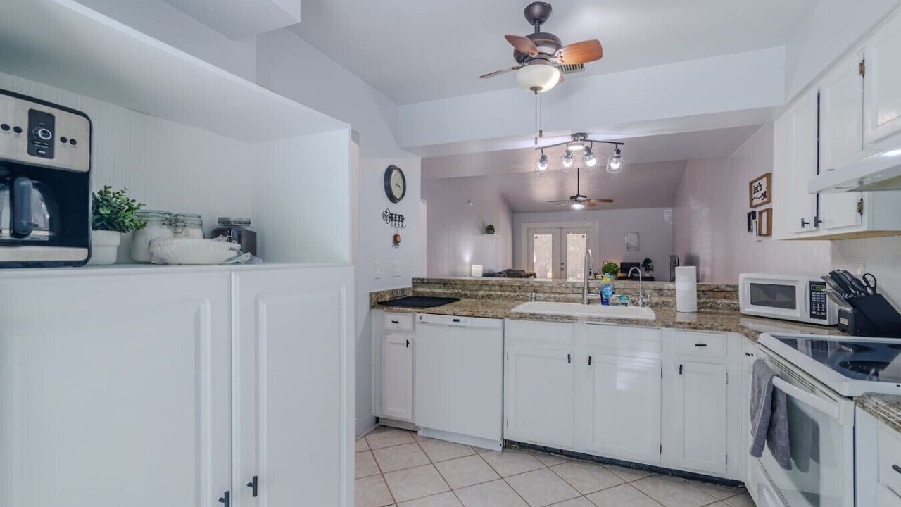 Photo of Kitchen in Gainesville