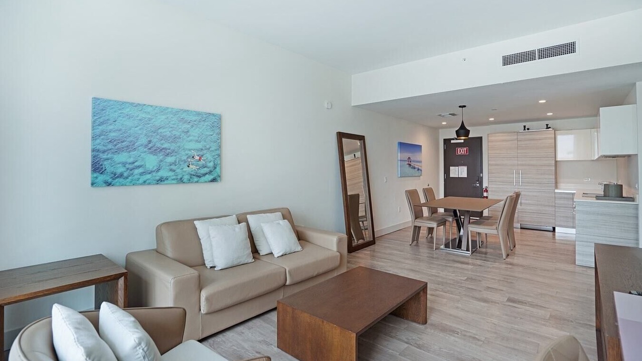 Photo of Livingroom in Hollywood