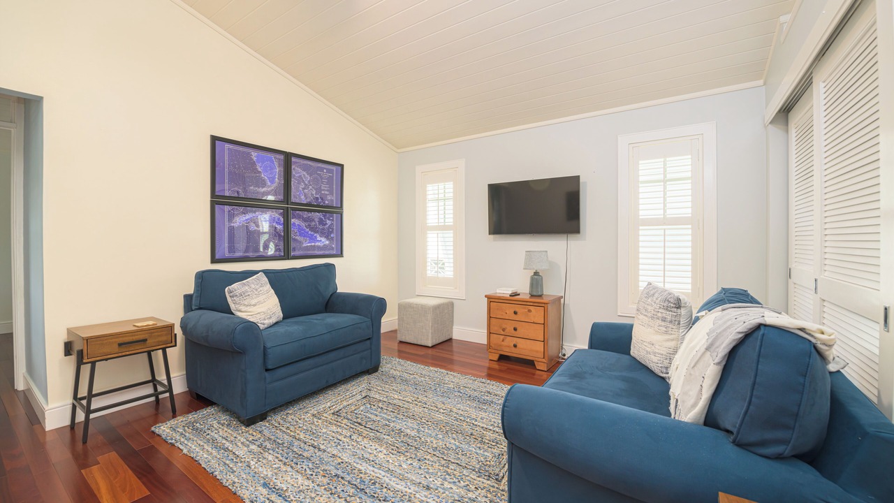 Photo of Livingroom in Bokeelia