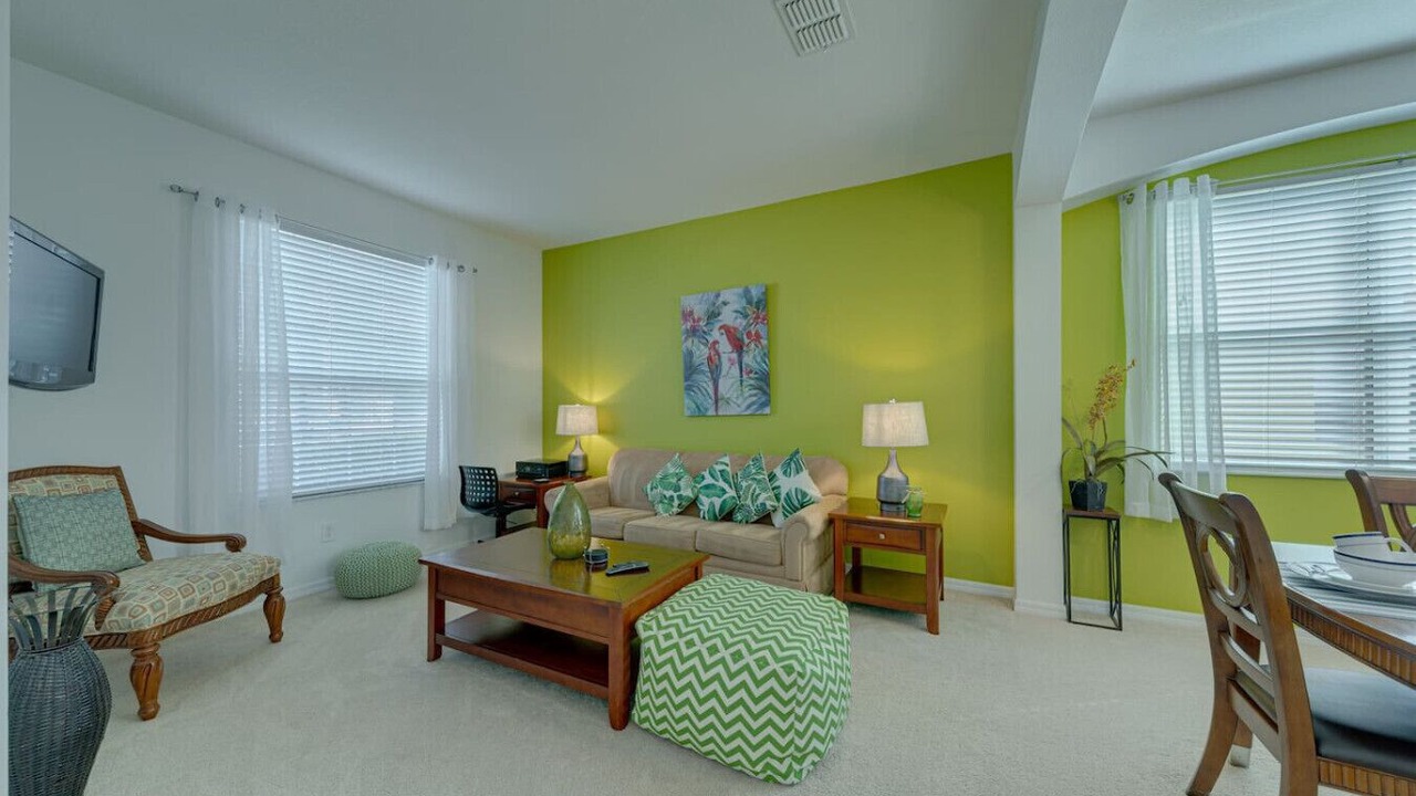 Photo of Livingroom in Veranda Palms