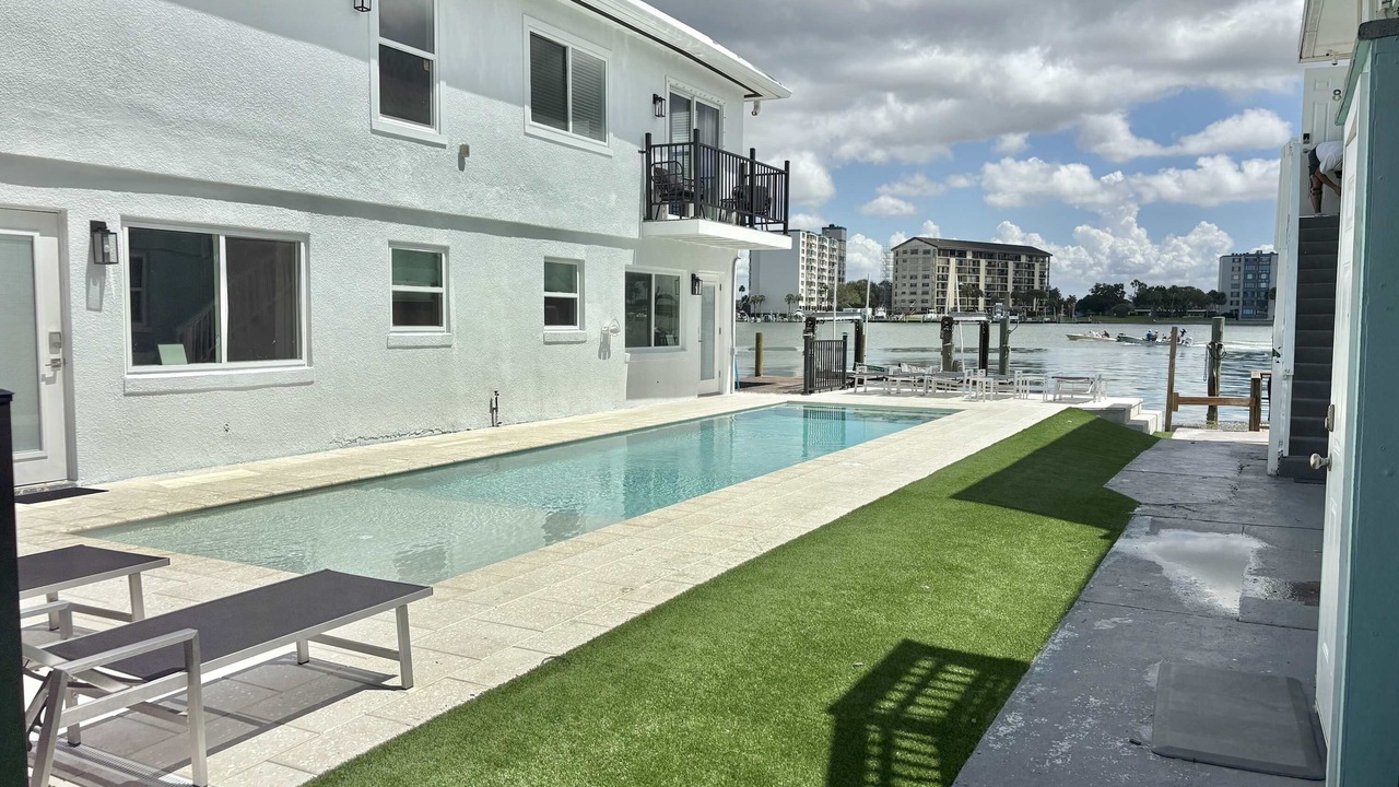 Photo of Patio Balcony in Bay Esplanade