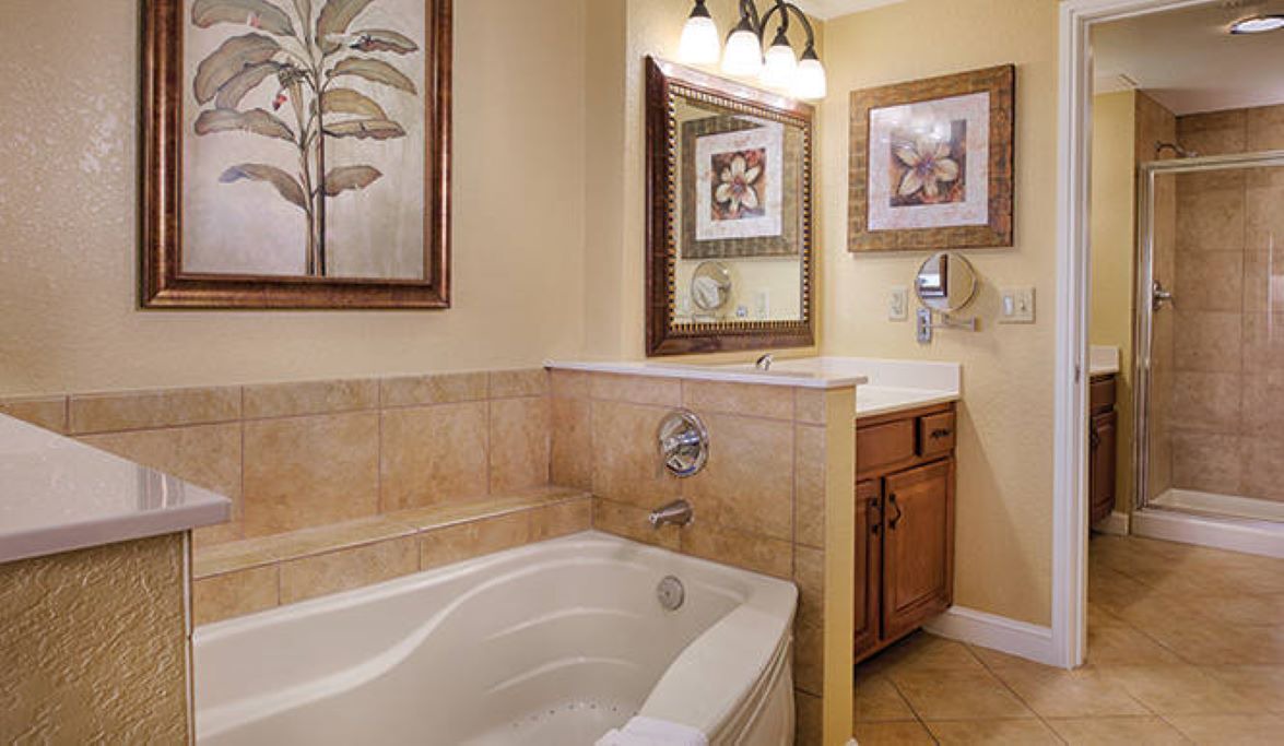 Photo of Bathroom in Lake Buena Vista