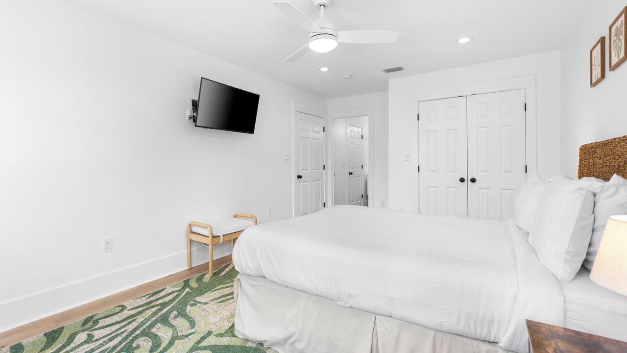 Photo of Bedroom in Seacrest
