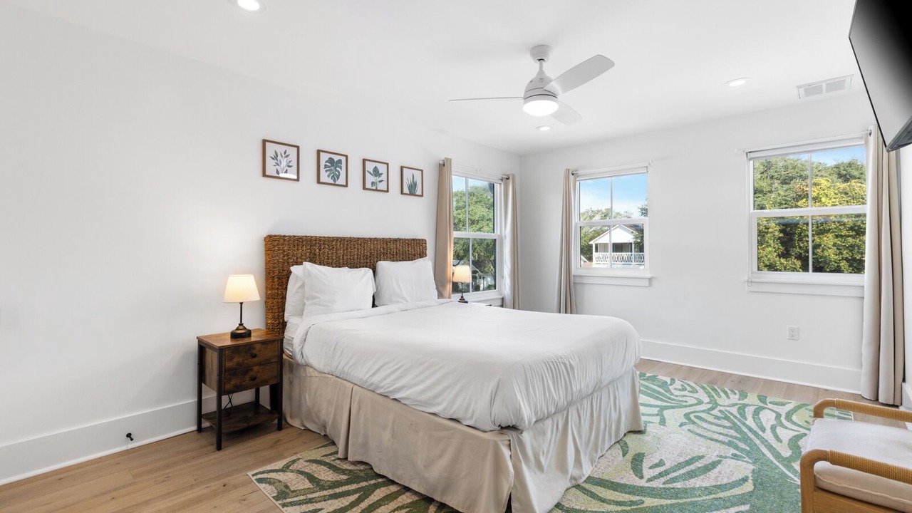Photo of Bedroom in Seacrest