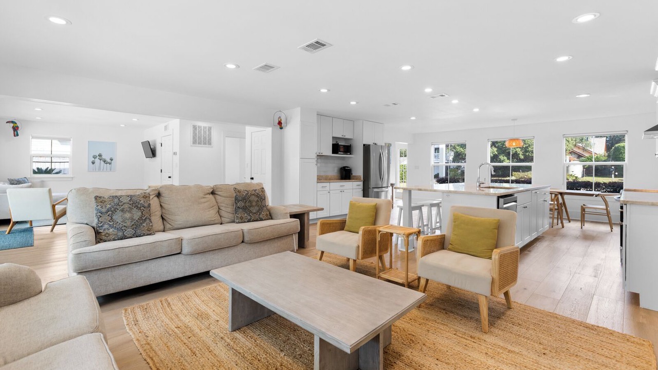 Photo of Livingroom in Seacrest