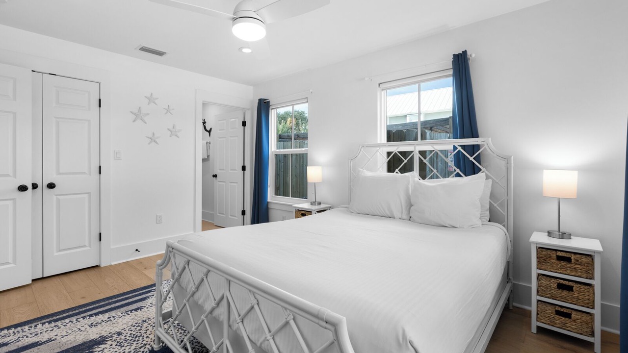 Photo of Bedroom in Seacrest
