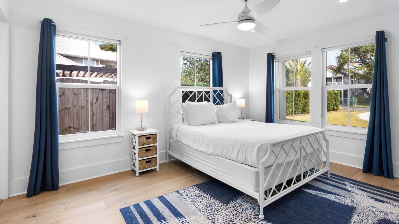 Photo of Bedroom in Seacrest