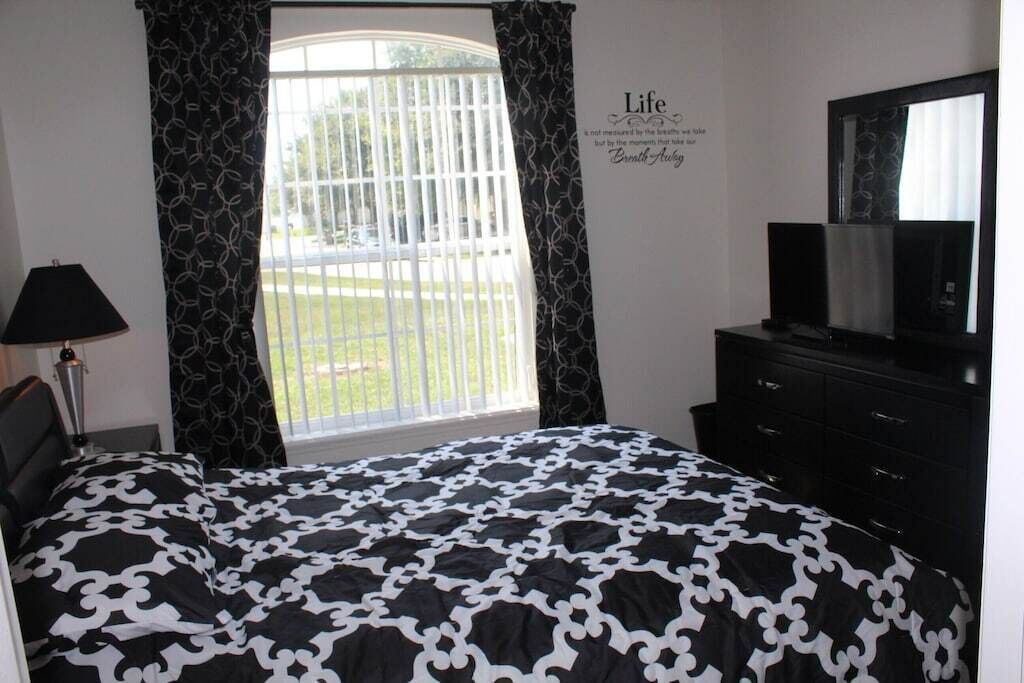 Photo of Bedroom in Silver Creek