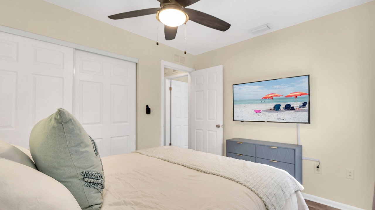 Photo of Bedroom in Pinellas Park
