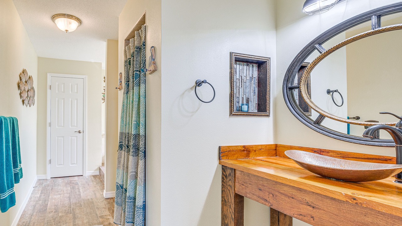Photo of Bathroom in Dixie Shores
