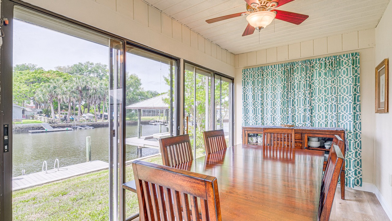 Photo of Bedroom in Dixie Shores