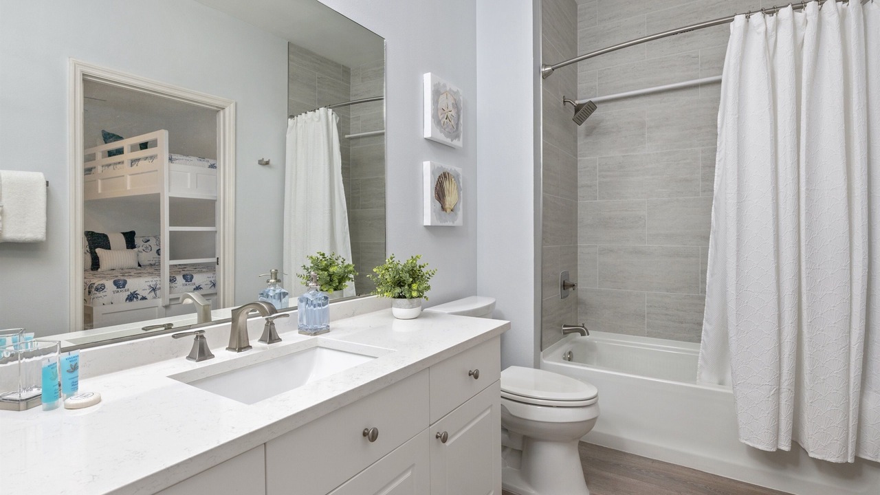 Photo of Bathroom in Emerald Waters Village