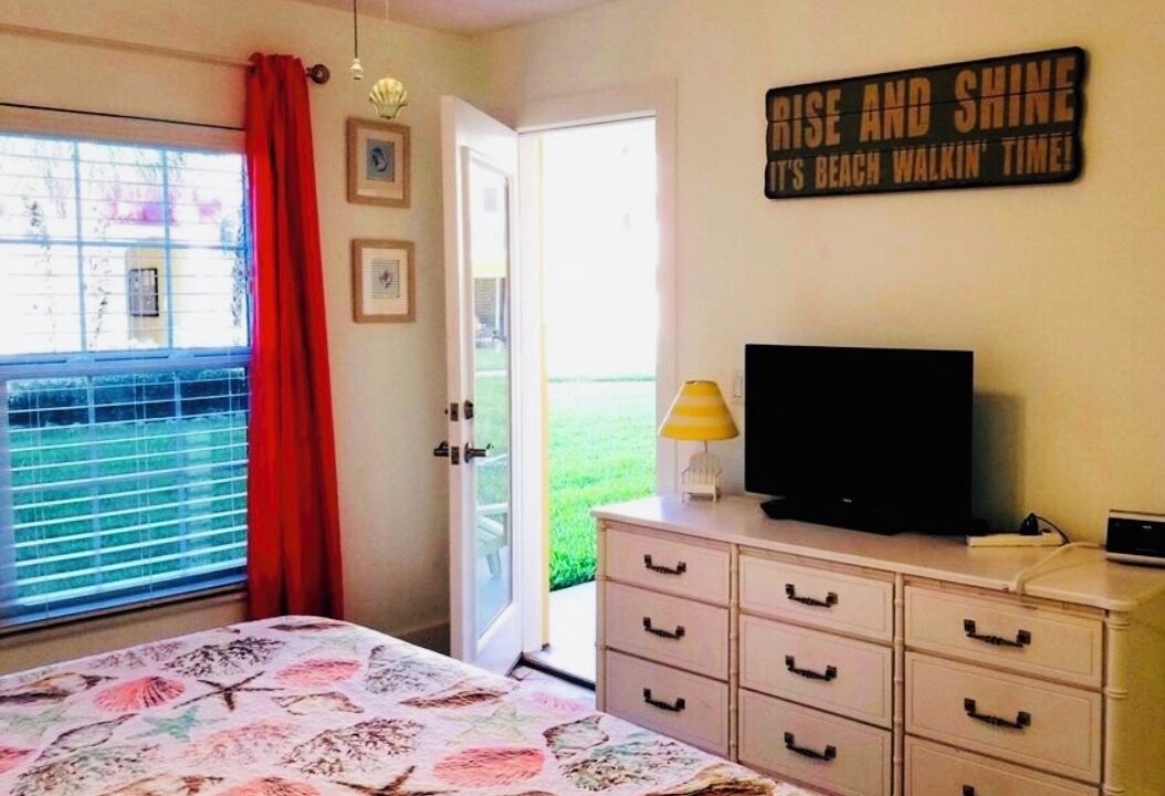 Photo of Bedroom in Point East