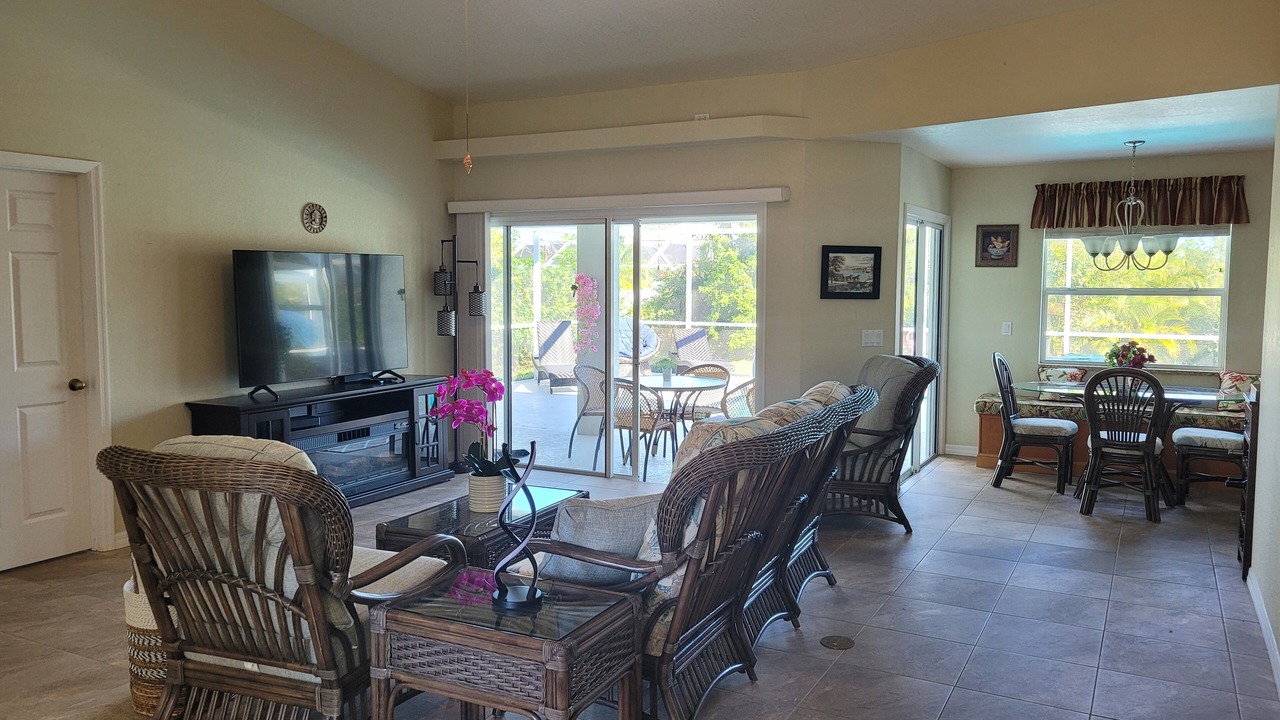 Photo of Livingroom in Rotonda Lakes