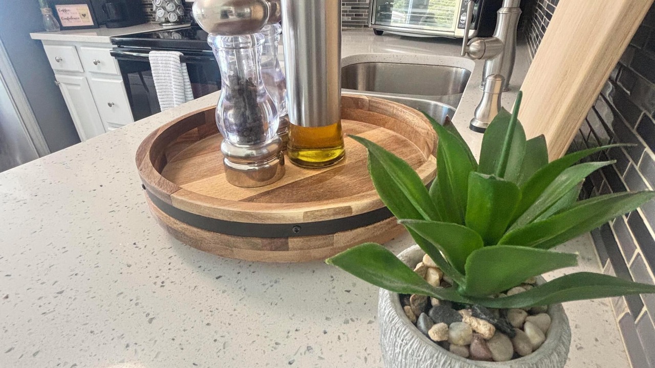 Photo of Kitchen in Bearss Plaza