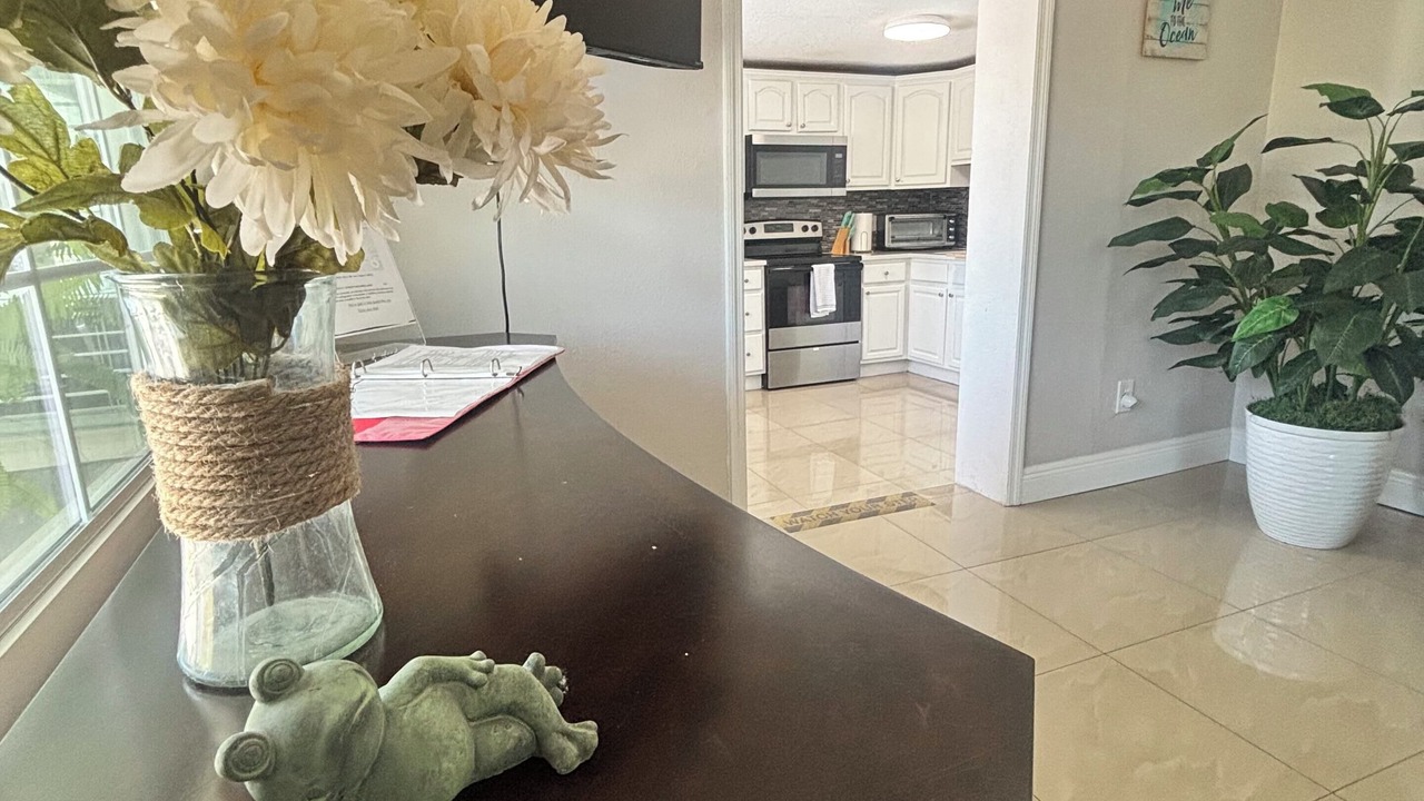 Photo of Kitchen in Bearss Plaza