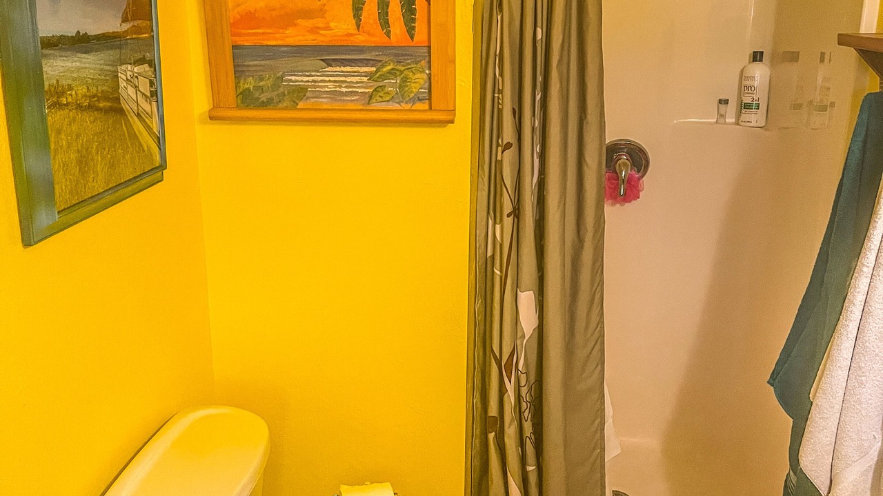 Photo of Bathroom in Edgar