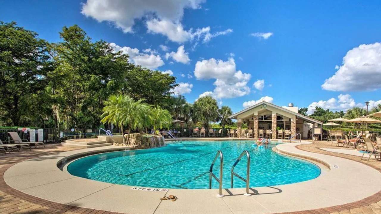 Photo of Outdoor in Heritage Palms