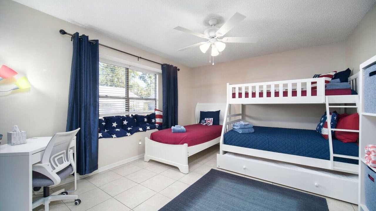 Photo of Bedroom in Westside