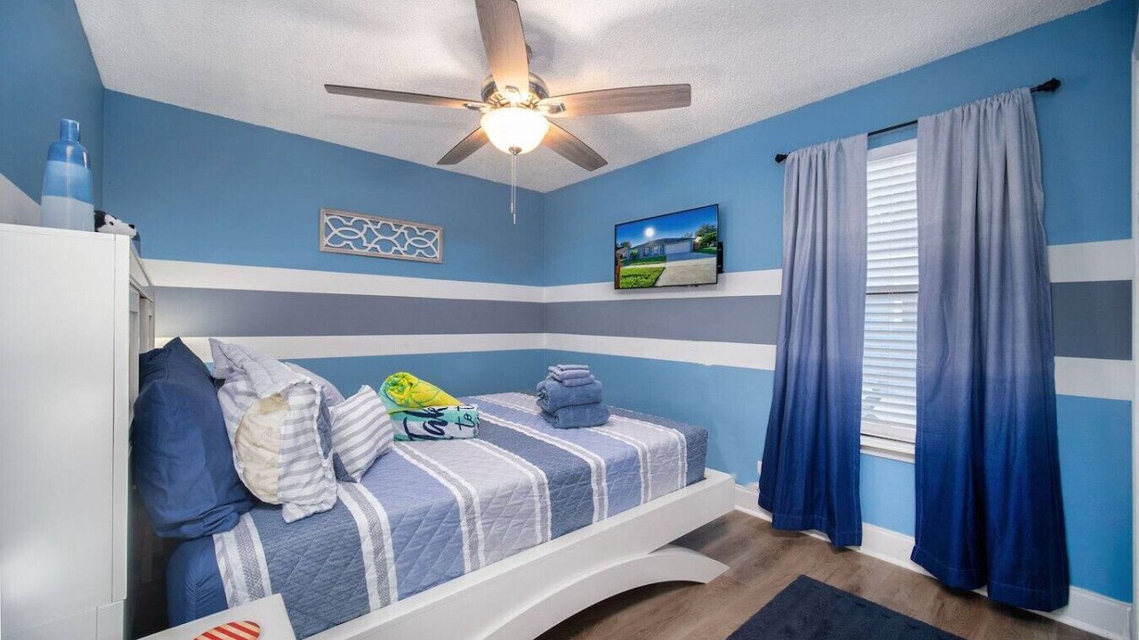 Photo of Bedroom in Westside