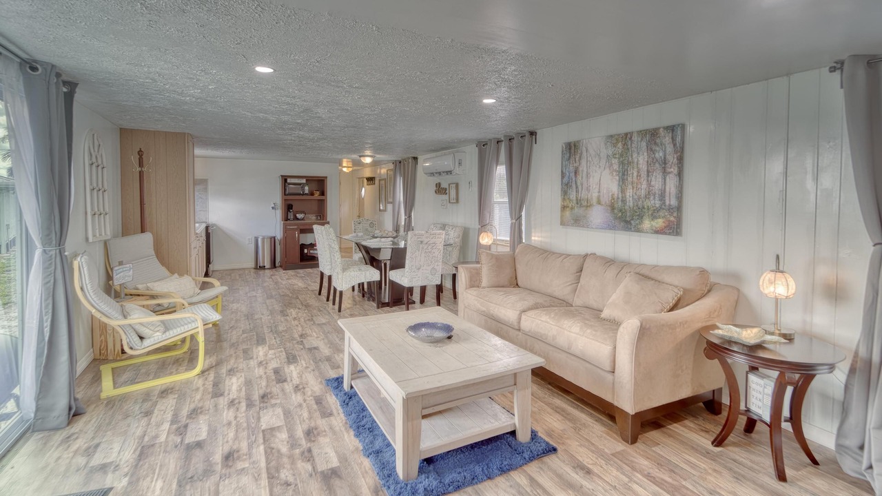 Photo of Livingroom in Southside Rural Community