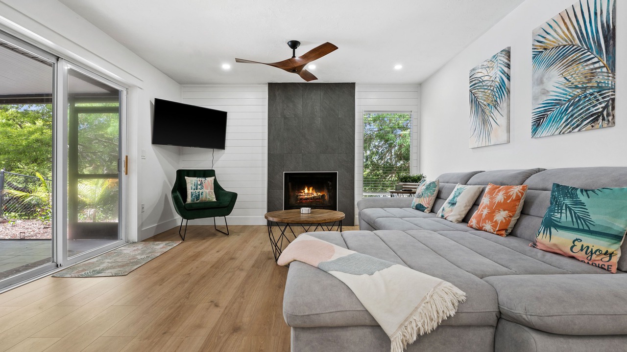 Photo of Livingroom in South Gate Ridge