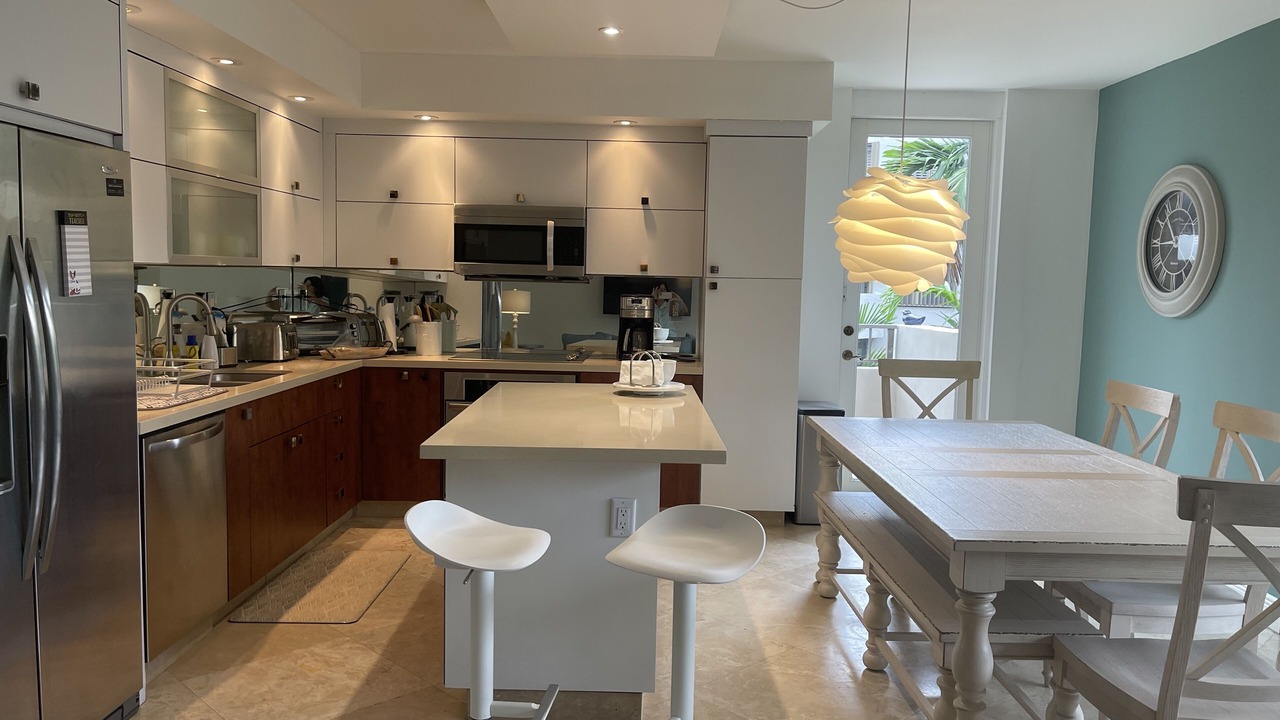 Photo of Kitchen in Key Biscayne