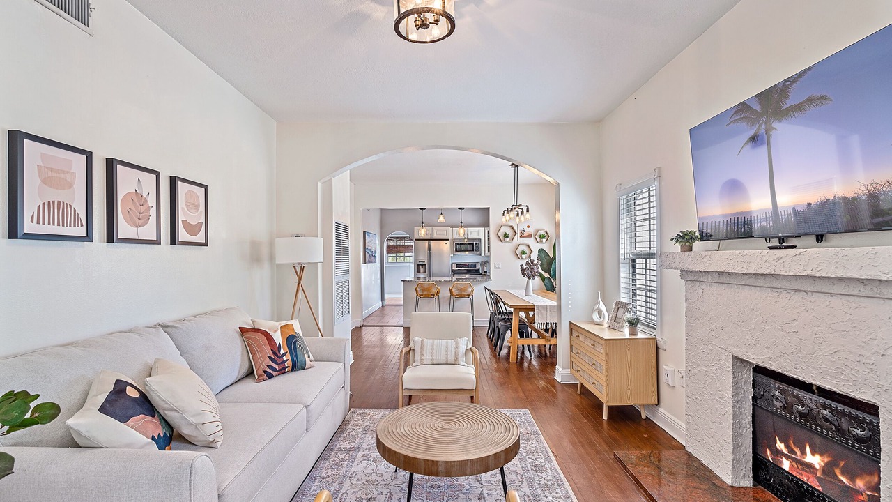 Photo of Livingroom in Parker Ridge