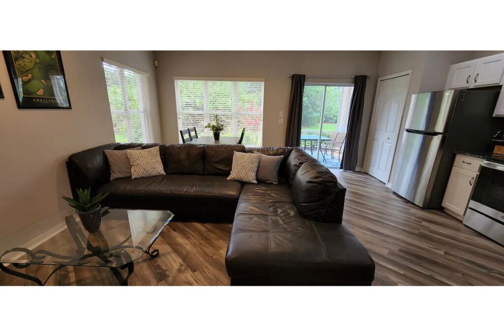 Photo of Livingroom in Port Saint Lucie