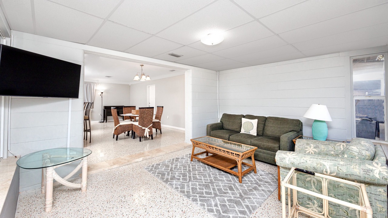 Photo of Livingroom in Disston Heights