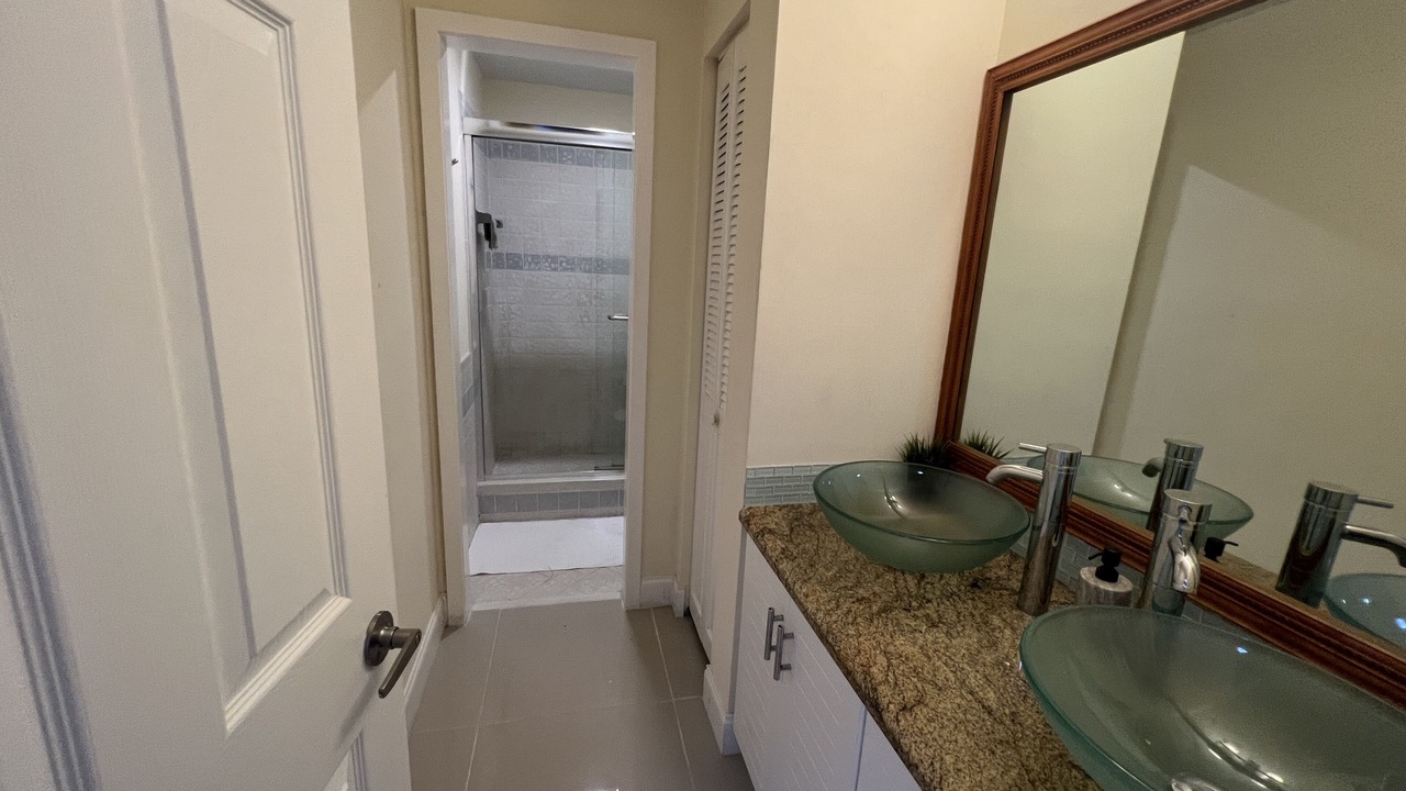 Photo of Bathroom in Coconut Creek