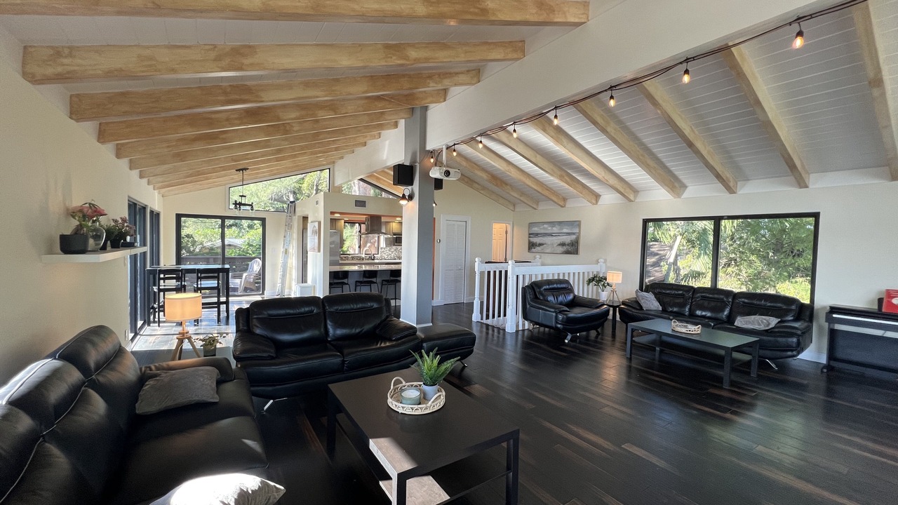 Photo of Livingroom in Coconut Creek