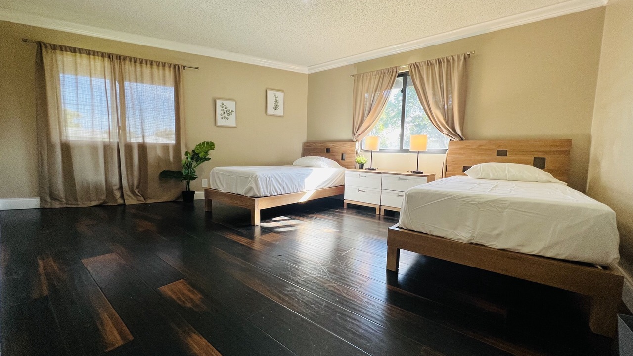 Photo of Bedroom in Coconut Creek