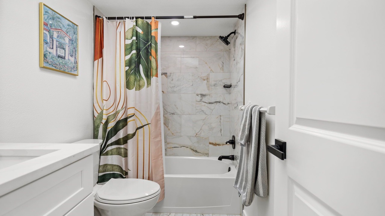 Photo of Bathroom in Golden Beach
